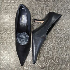 🐢 Michael Kors Luna All Black Calfskin Heels Size 10